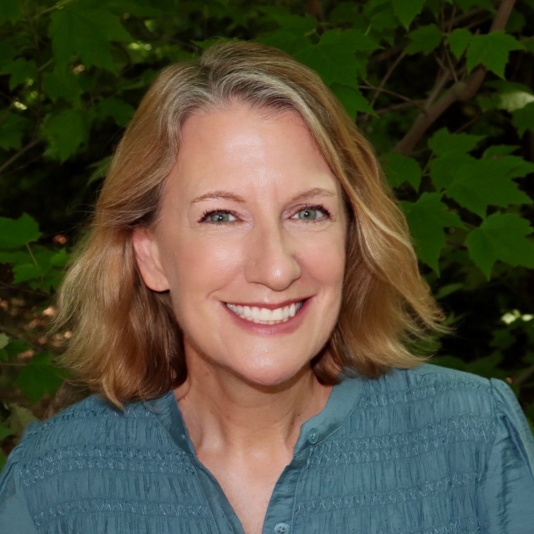 Megan Siczek headshot