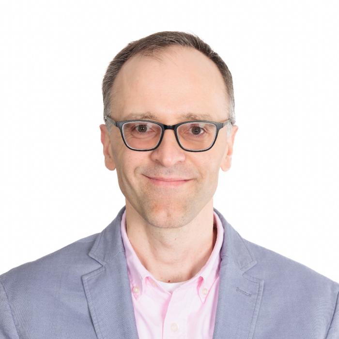 Dmitri Stanchevici headshot