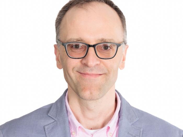 Dmitri Stanchevici headshot